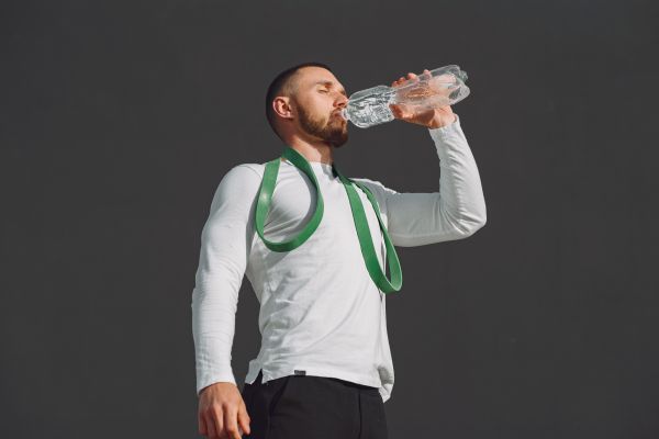 Essential hydration tips for outdoor track events: your complete guide to avoiding dehydration