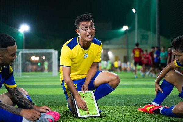 Game-changing tactics: creative strategies for uk football coaches to elevate game plans